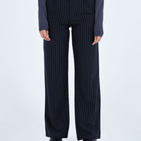 Titius Pant Navy Petite