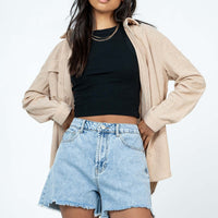 Kaylan Light Wash Frayed Shorts Denim