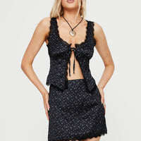 Mavie Satin Set Black Floral