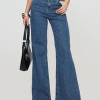 Lucille High Rise Flared Jeans Mid Wash