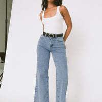 Goldie High Rise Wide Leg Jeans Light Wash