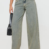 Jaycee Low Rise Wide Leg Jeans Antique Wash
