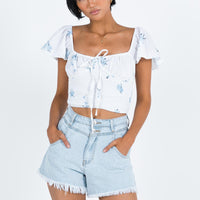 Doughty Shorts Light Wash Denim