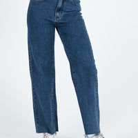 Boundless Denim Jeans Dark Wash