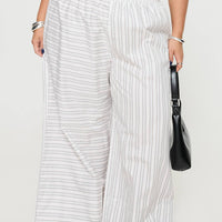 Boarder Pants White Stripe Curve