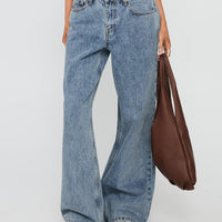 Shima Low Rise Straight Leg Jeans Light Wash