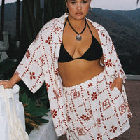 Resortella Set White / Red Curve