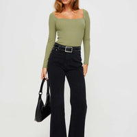 Maple Flare Jeans Washed Black