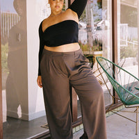 Archer Pants Dark Brown Curve