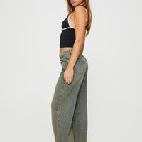 Tap In Mid Rise Jeans Tea Wash