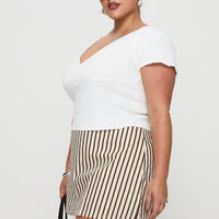 Gigi Skort Beige Stripe Curve
