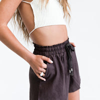 Mary Linen Shorts Brown