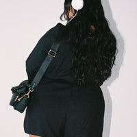 The Chloe Set Black Curve