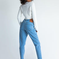 Leila Yolk Mom Denim Jeans