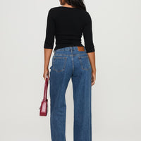 Darla Low Rise Straight Leg Jeans Mid Wash