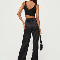 Alethea Set Black