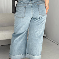 Ollie Straight Leg Jean Mid Wash Denim Curve