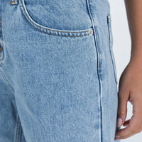 Ollie Mid Rise Straight Leg Jeans Mid Wash