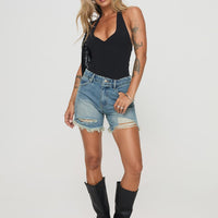 Tranquility Shorts Light Wash