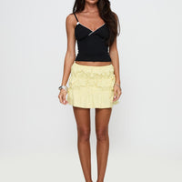 Kiwie Ruched Mini Skirt Butter Yellow