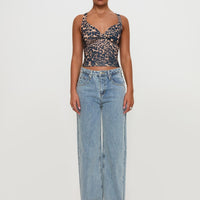 Ollie Mid Rise Straight Leg Jean Light Wash Denim