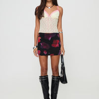 Kennith Mini Skirt Black / Red Floral