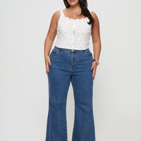 Lucille High Rise Flared Jeans Mid Wash Curve