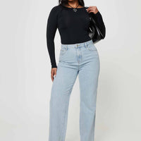 Arlington Straight Leg Denim Jeans Light Wash