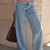 Shima Low Rise Straight Leg Jeans Light Wash
