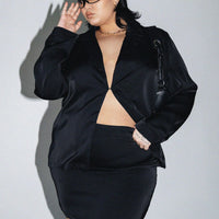 Eileen Set Black Curve