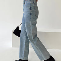 Hasmyn Straight Leg Jeans Light Wash Denim