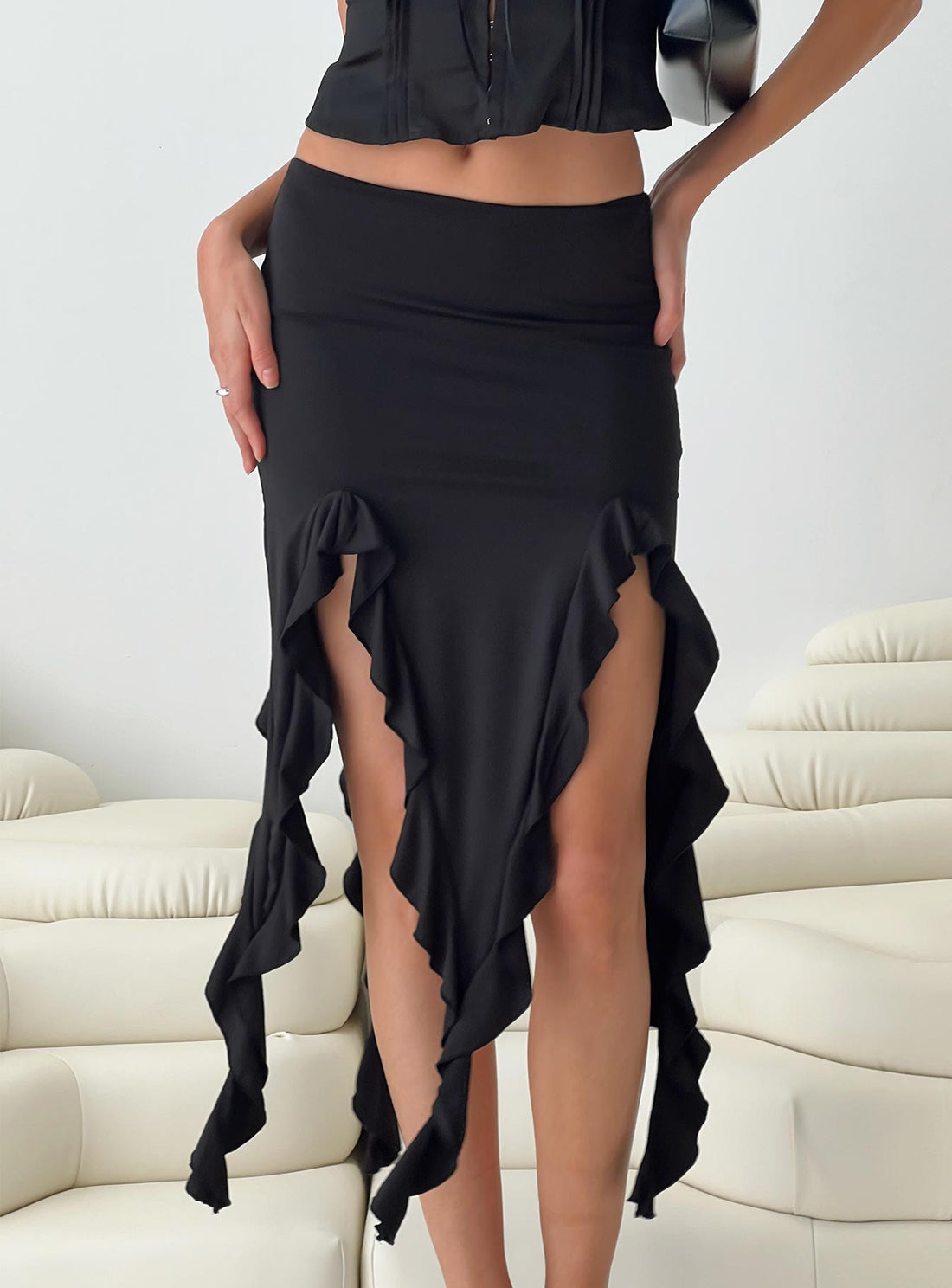 Peachey Asymmetric Ruffle Midi Skirt Black
