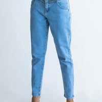 Leila Yolk Mom Denim Jeans