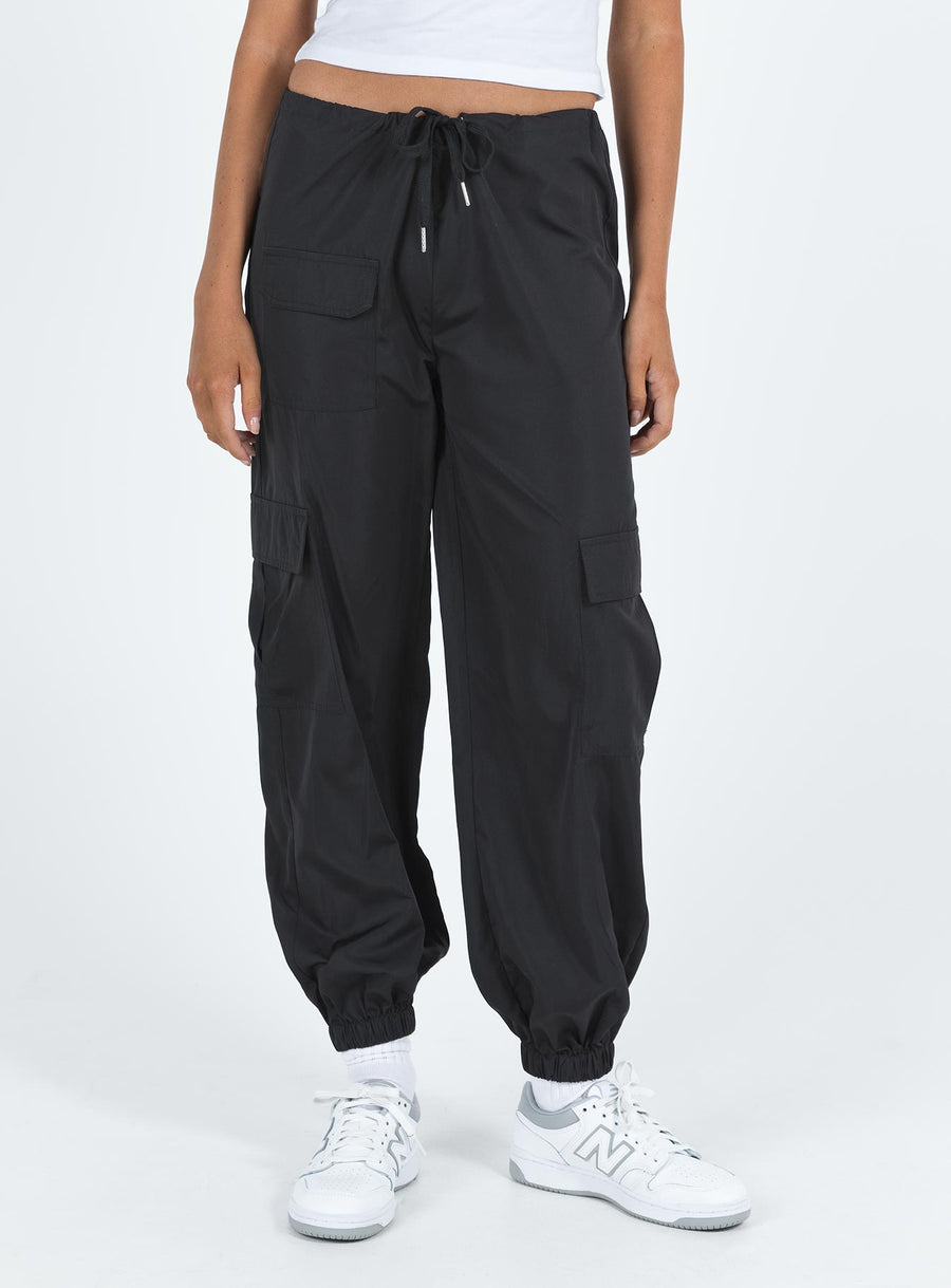 Grattidge Cargo Pants Black