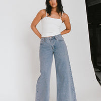 Toby Low Rise Baggy Jeans Light Wash