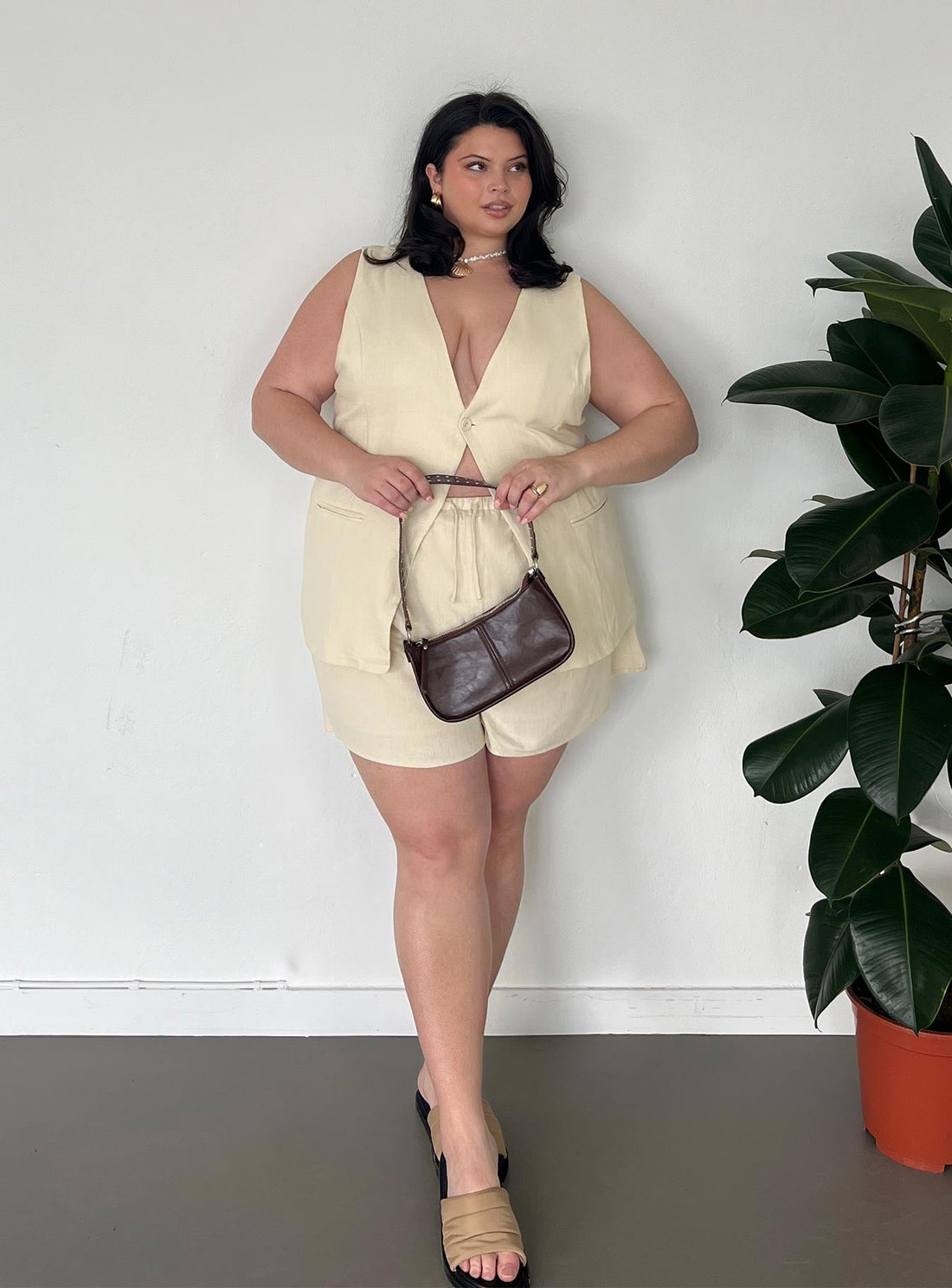 This Summer Linen Blend Shorts Sand Curve