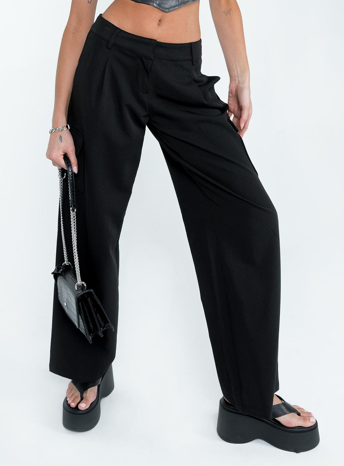 Motel Low Rise Abba Cargo Black