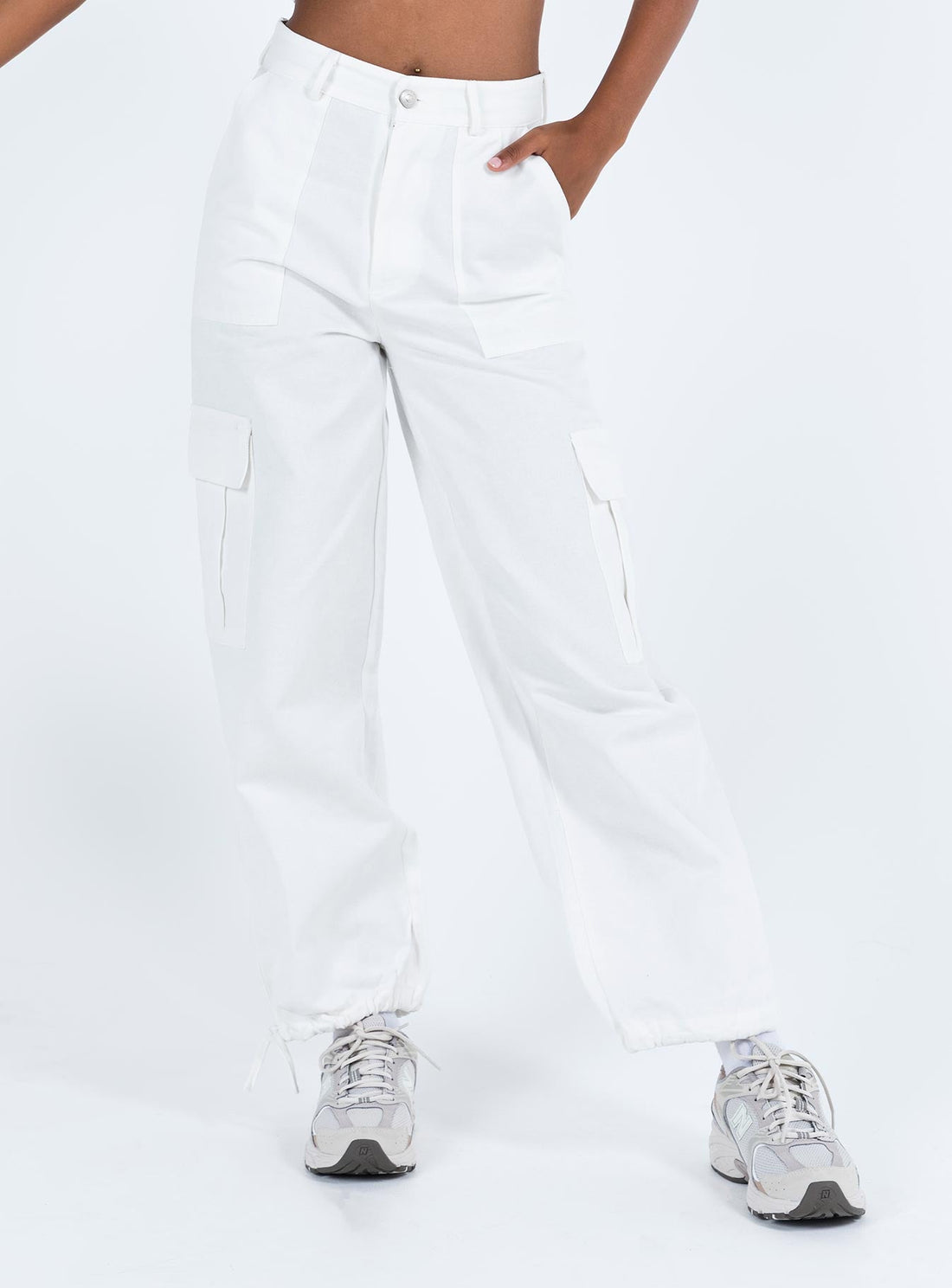 Mckee Pants White