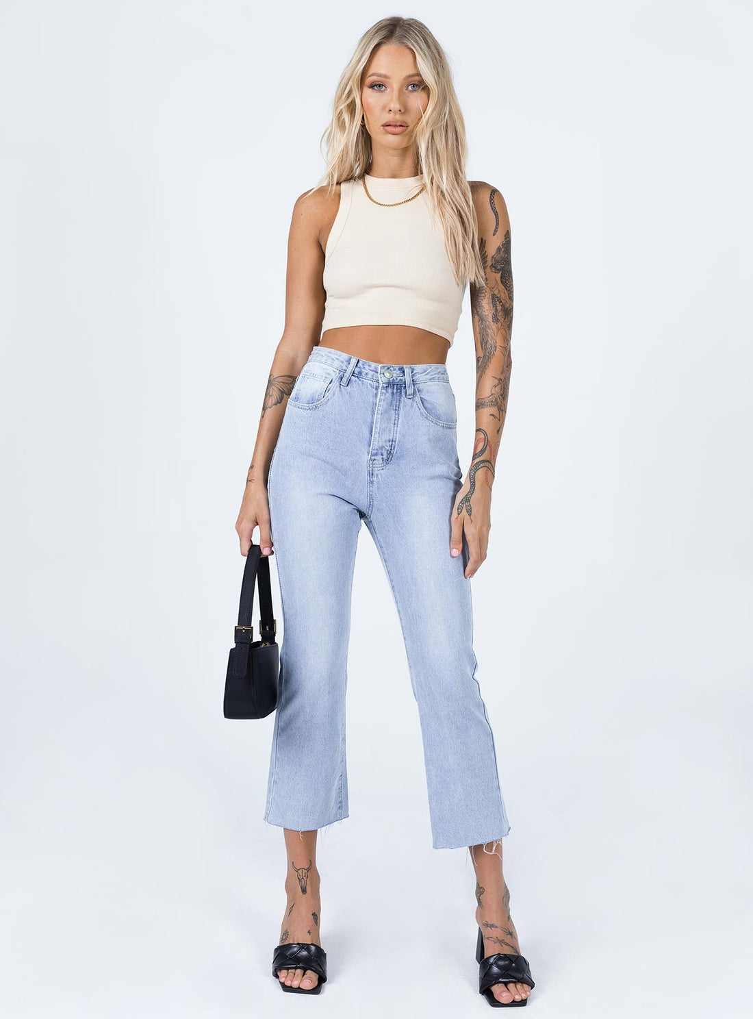 Angela Cropped Jeans Light Wash Denim