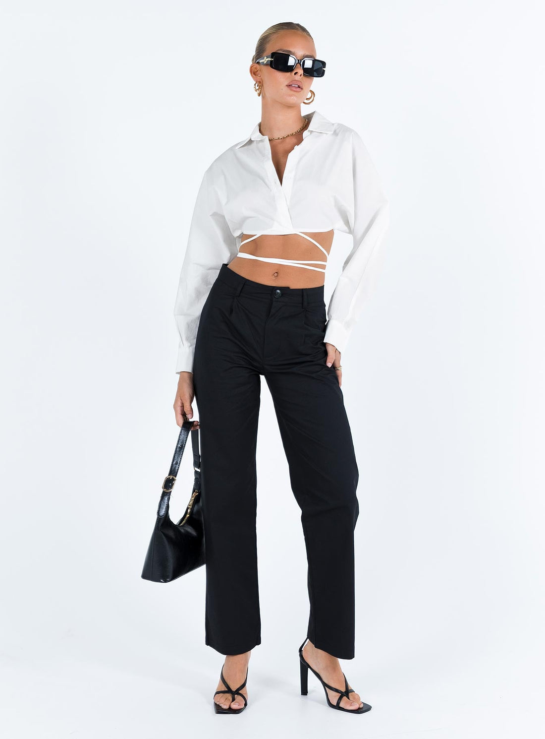 Titius Pants Solid Black