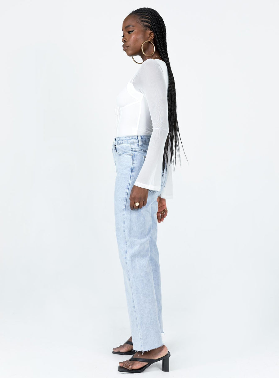 Queenstown Straight Leg Jeans Light Wash Denim