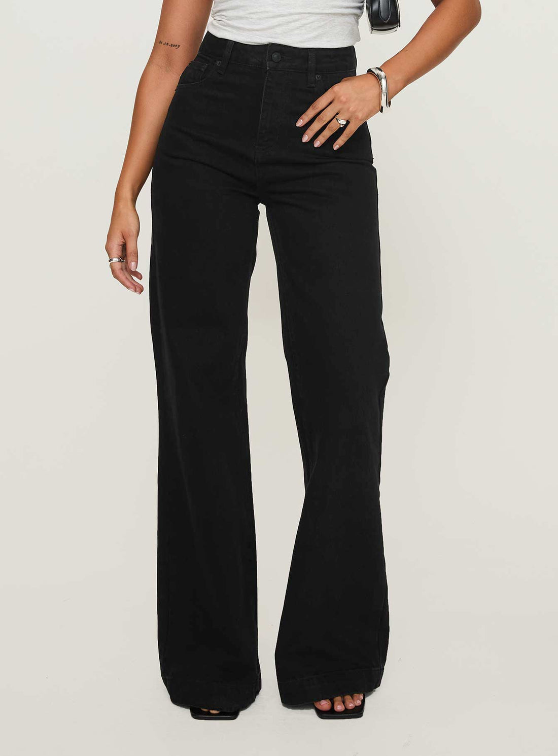 Goldie High Wide Jean True Black