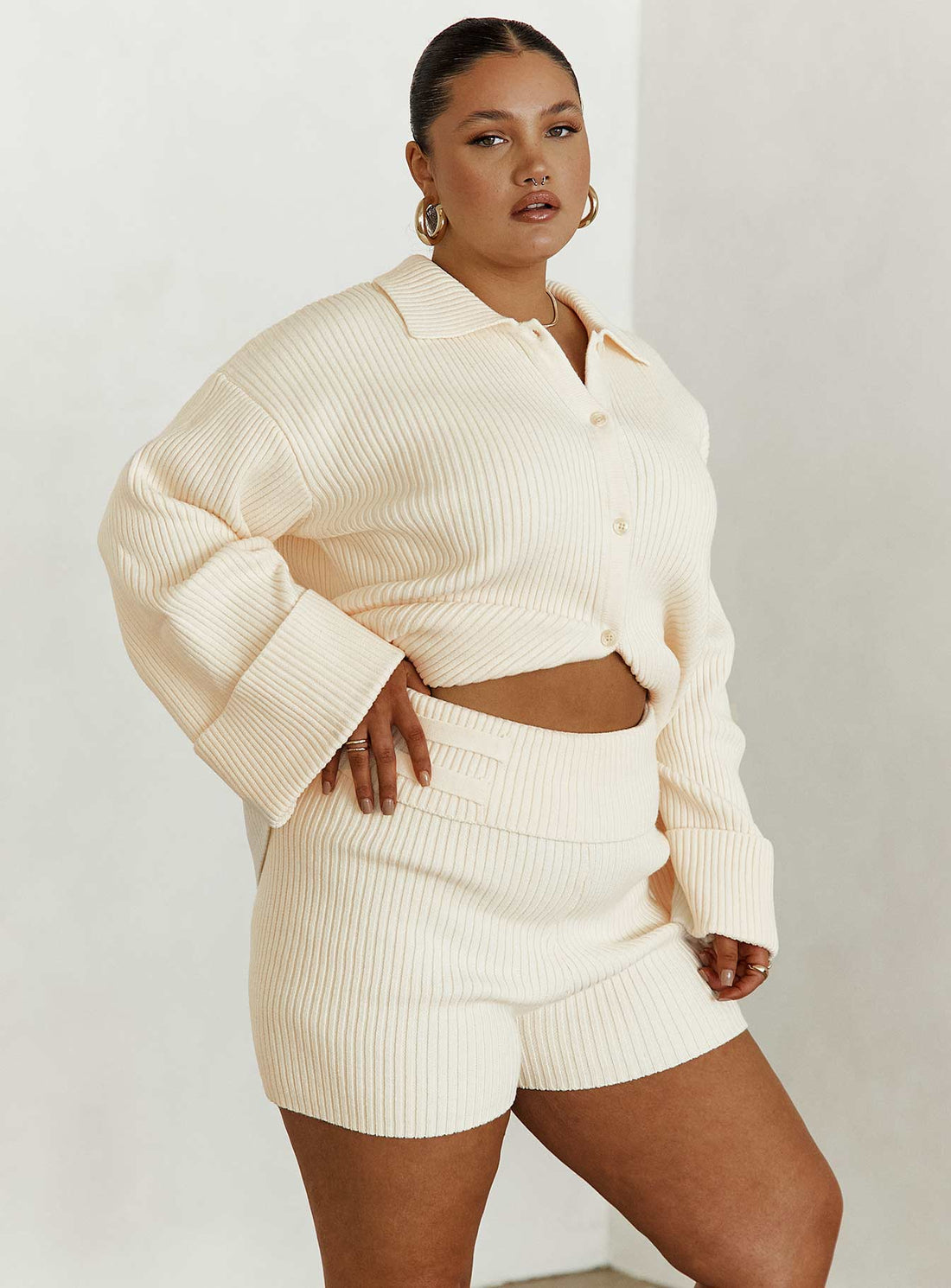 Jadri Knit Shorts Cream Curve