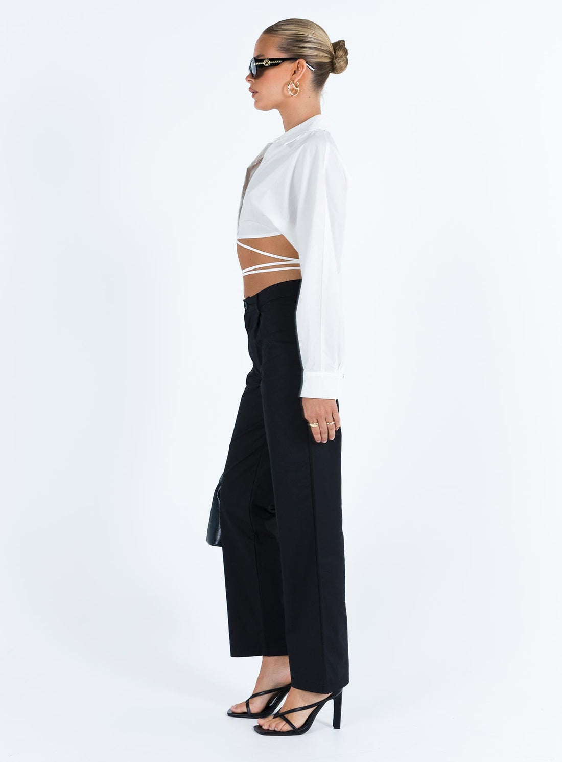 Titius Pants Solid Black