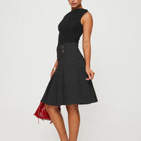 Dereveko Pleated Midi Skirt Black Pinstripe