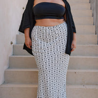 Mercer Linen Blend Maxi Skirt Black / White Curve