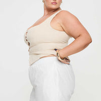 Dobby Shorts White Curve