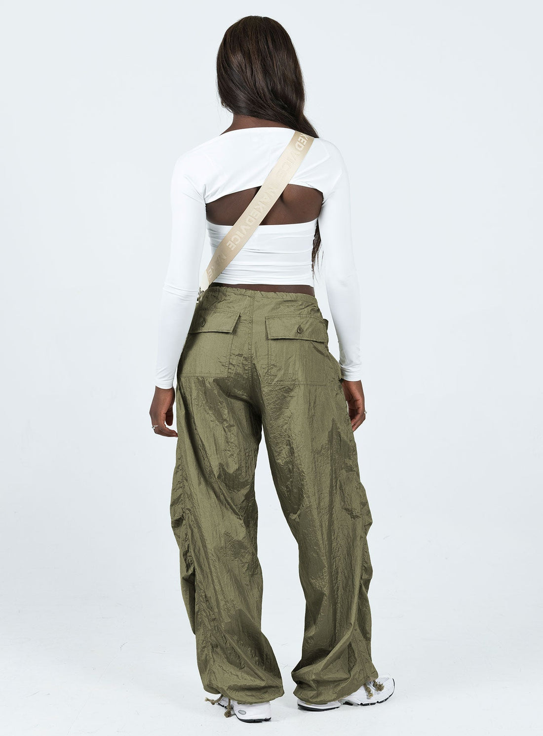 Motel Juwan Trouser Parachute Green