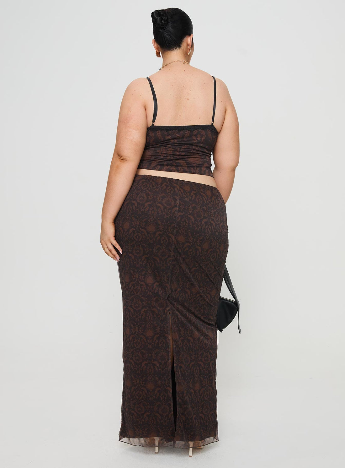 Hostona Maxi Skirt Mutli Curve