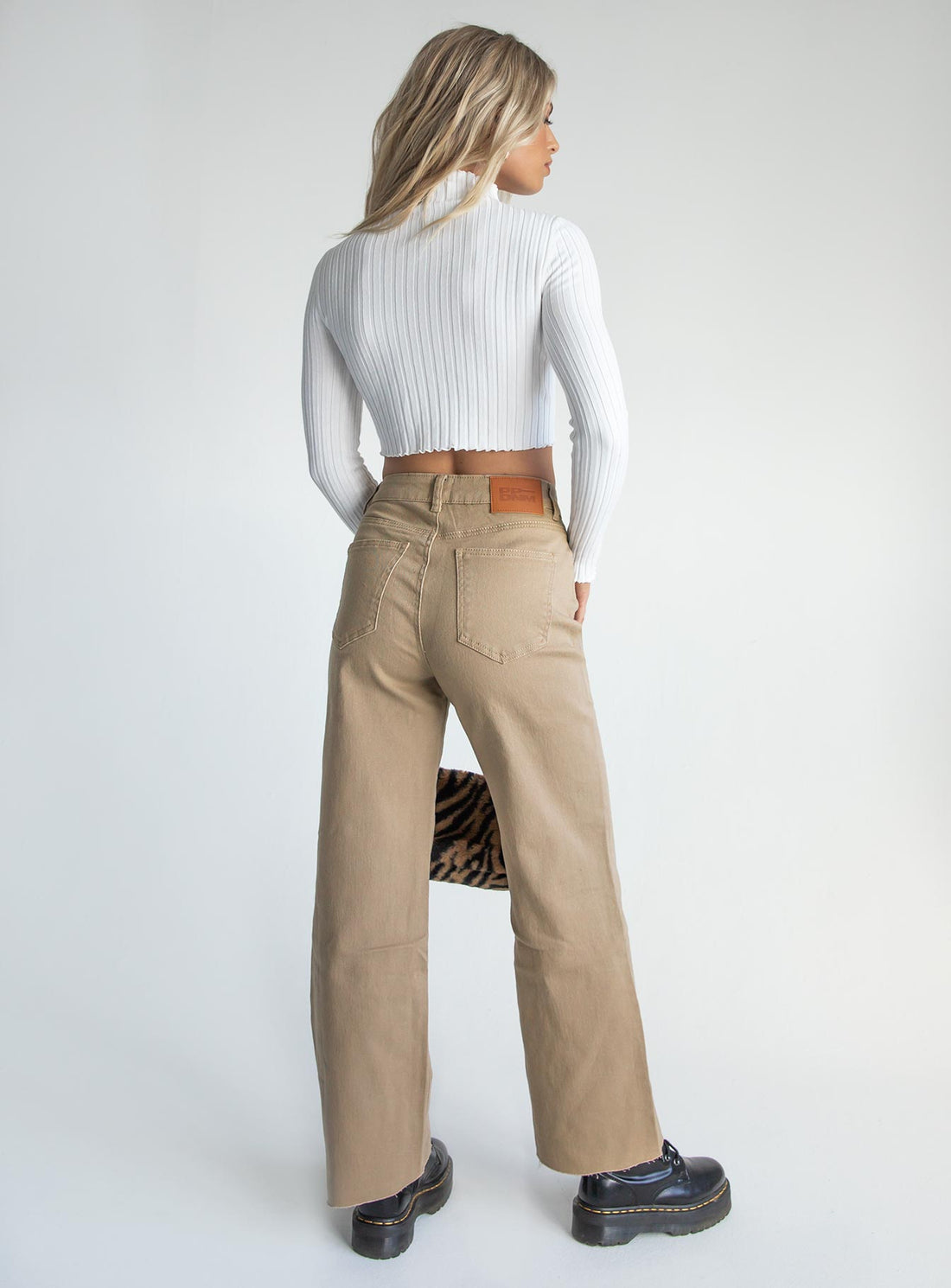 Elianna Jeans Taupe